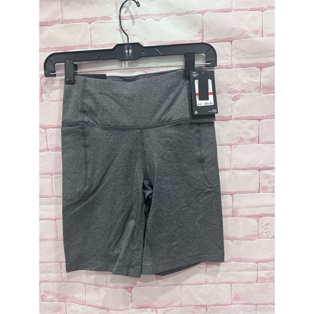 Under Armour‎ women fitted high rise bike shorts size xs
